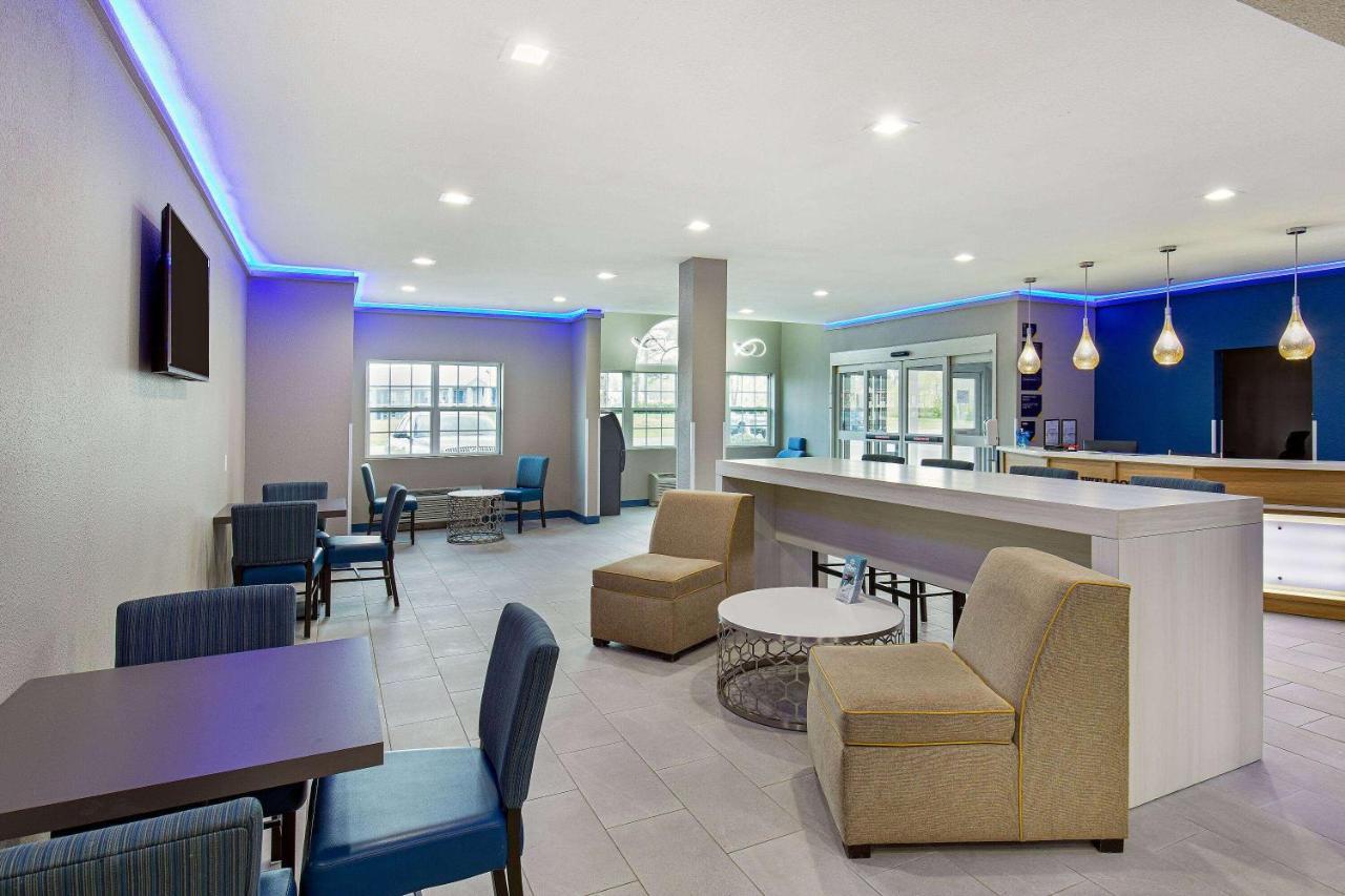 Microtel Inn & Suites By Wyndham Manchester - Newly Renovated Экстерьер фото